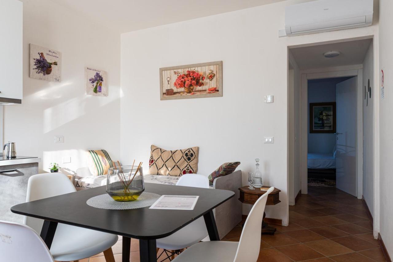 Aparthotel Gold Oasi - Business Solution Ferrara Exterior foto