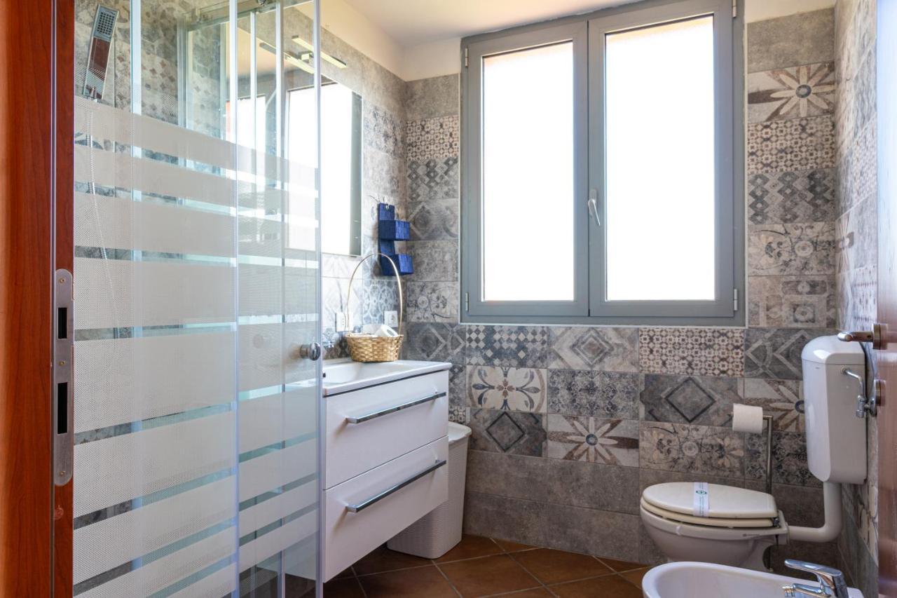 Aparthotel Gold Oasi - Business Solution Ferrara Exterior foto