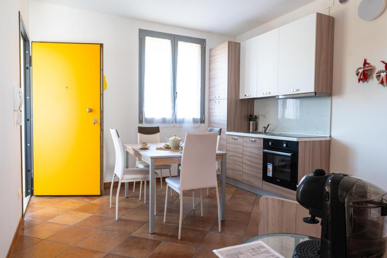 Aparthotel Gold Oasi - Business Solution Ferrara Exterior foto